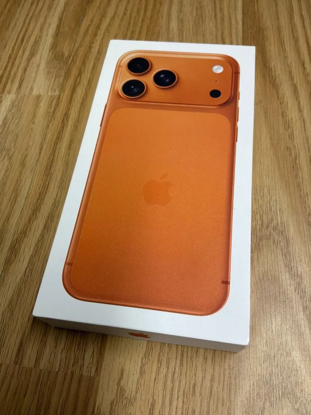 Apple iPhone 17 Pro Max Cosmic Orange – Empty Retail Box Only – No Phone